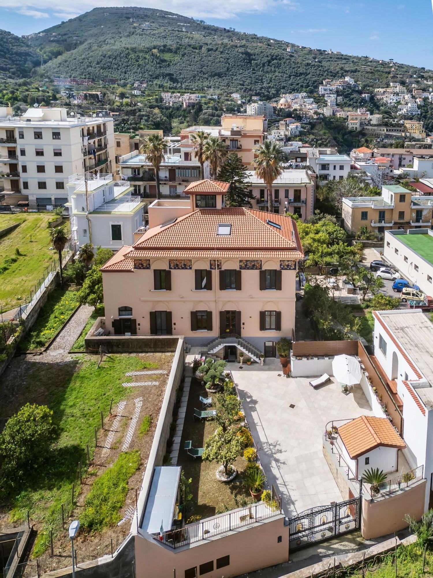 Villa Agostino Luxury B&B Vico Equense Exterior foto